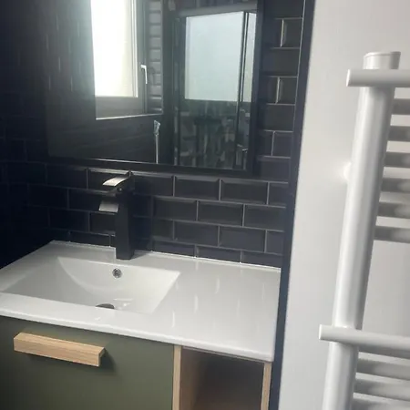 Lady Cosmopolite * אראס