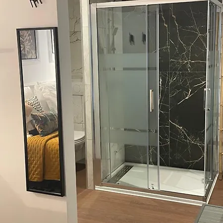 Lady Cosmopolite * אראס